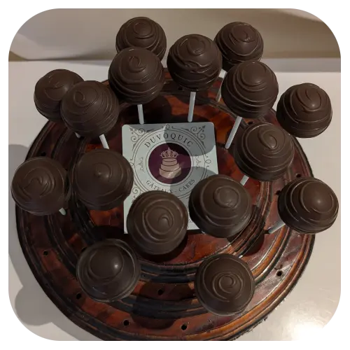 6 Chocolate Cakepops